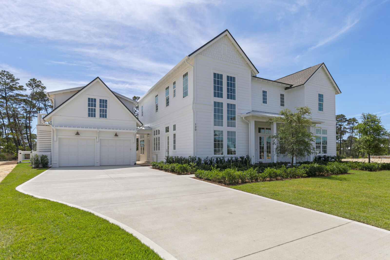 Property Photo: 130 E Elliot Way FL 32461