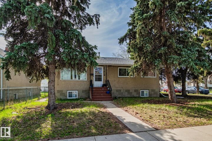12418 92 Street NW — photo 1