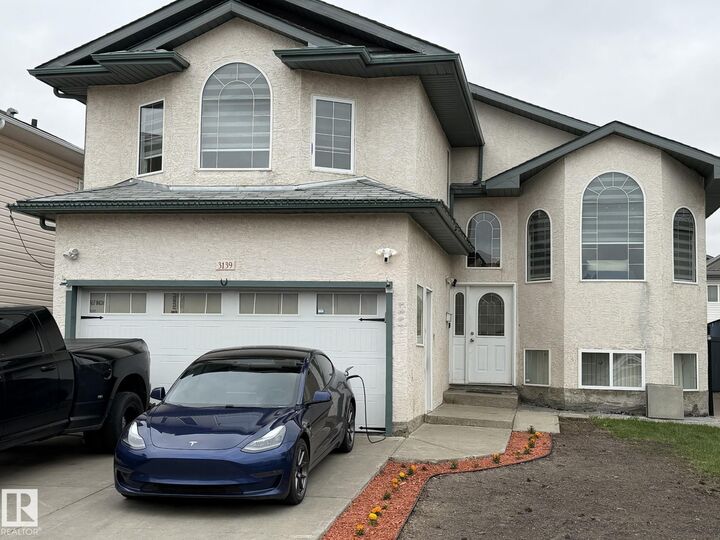 Property Photo: 3139 34B Avenue NW AB T6T 1T6