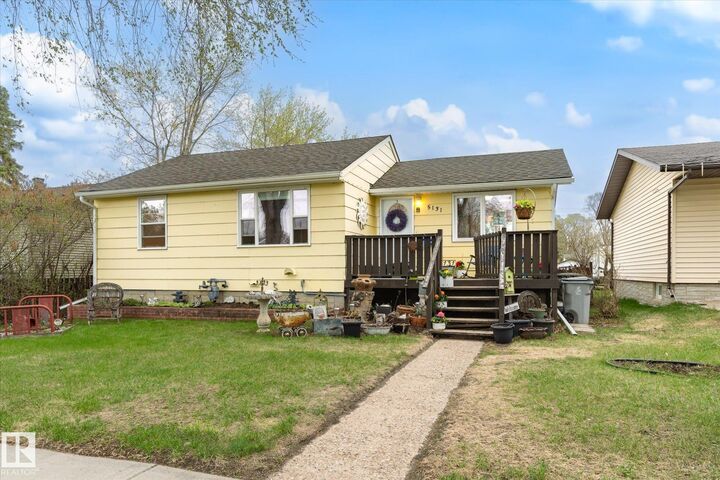 Property Photo:  5131 53 Street  AB T0A 2W0 
