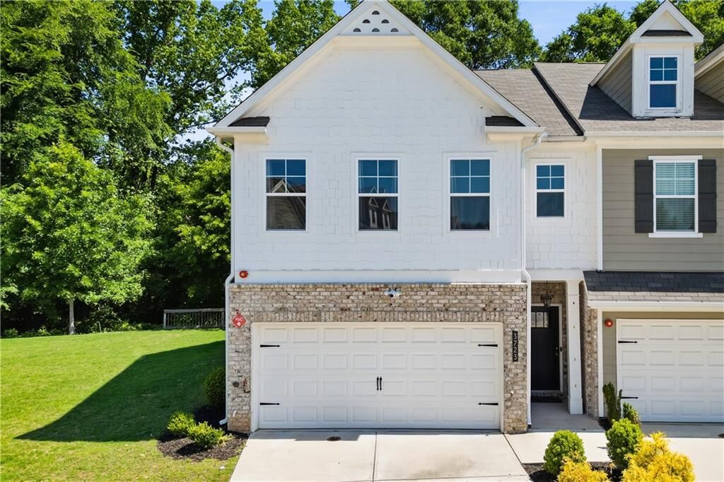 Property Photo:  3723 Gardenwick Road  GA 30127 