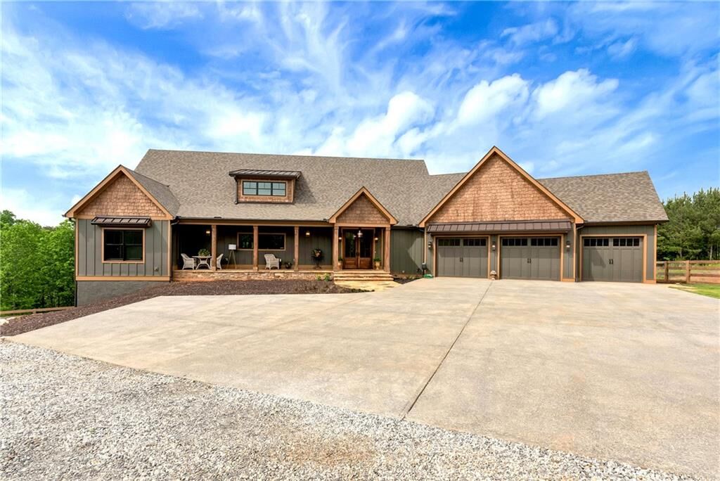 Property Photo: 173 Beck Lane GA 30534