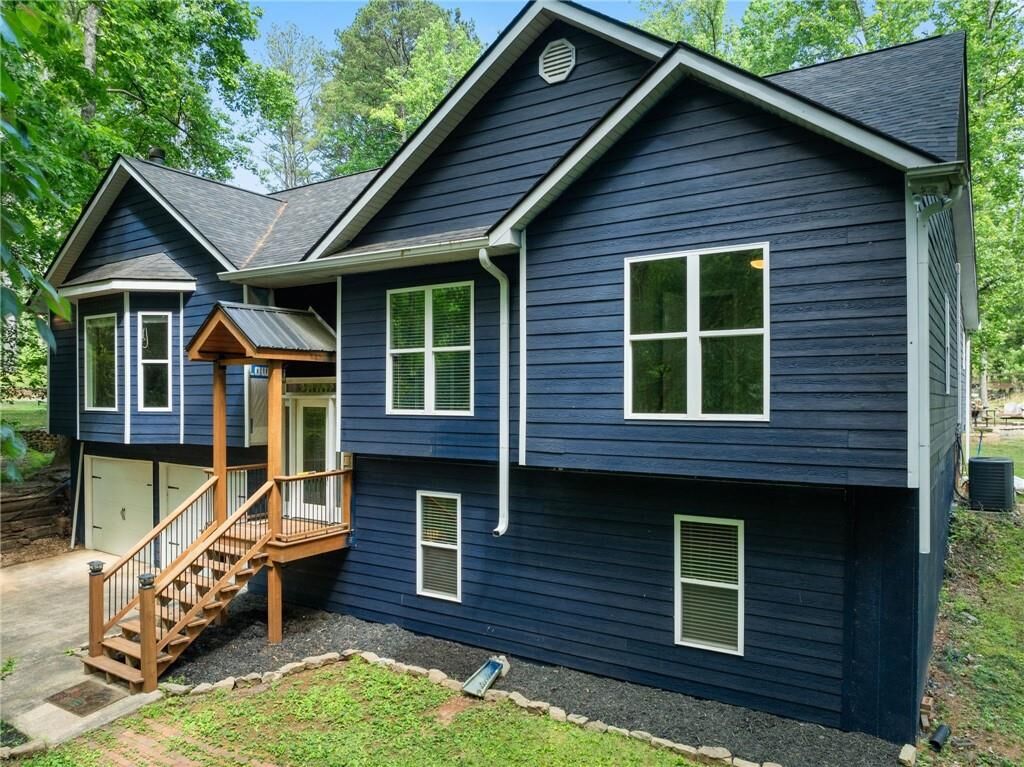 Property Photo:  7095 Cogburn Road  GA 30028 