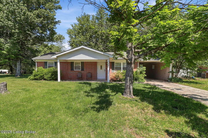 Property Photo:  1107 Asbury Cir  KY 42701 