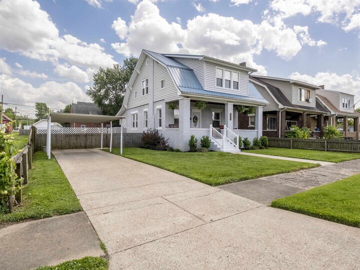 Property Photo:  2237 Washington Avenue  WV 25704 