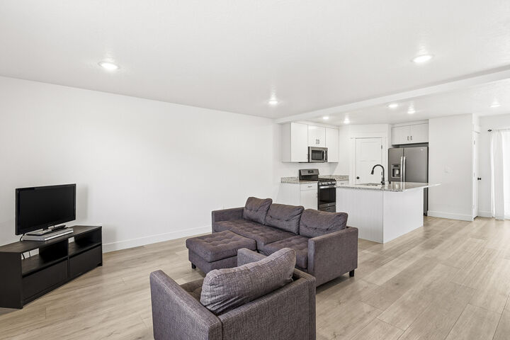 Property Photo:  920 S 25 E Unit 1F  UT 84720 