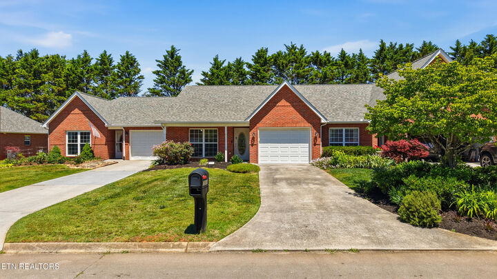 Property Photo:  2924 Dominion Drive  TN 37803 