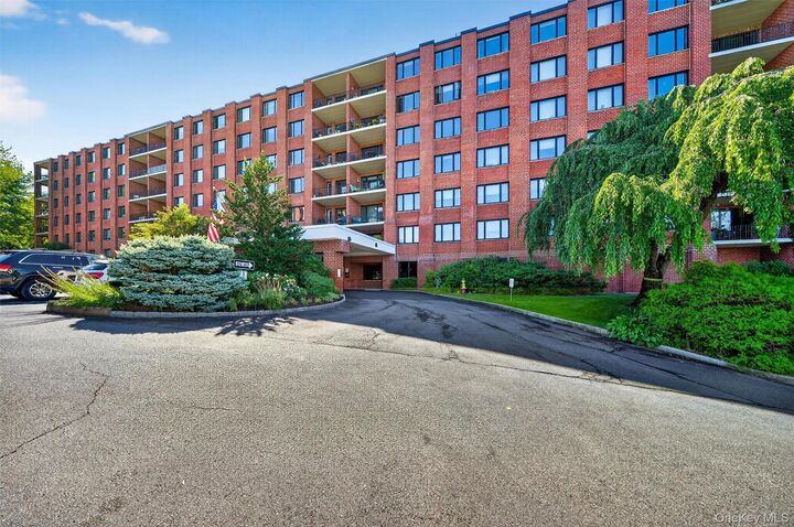 Property Photo:  16 Rockledge Avenue 6D-2  NY 10562 