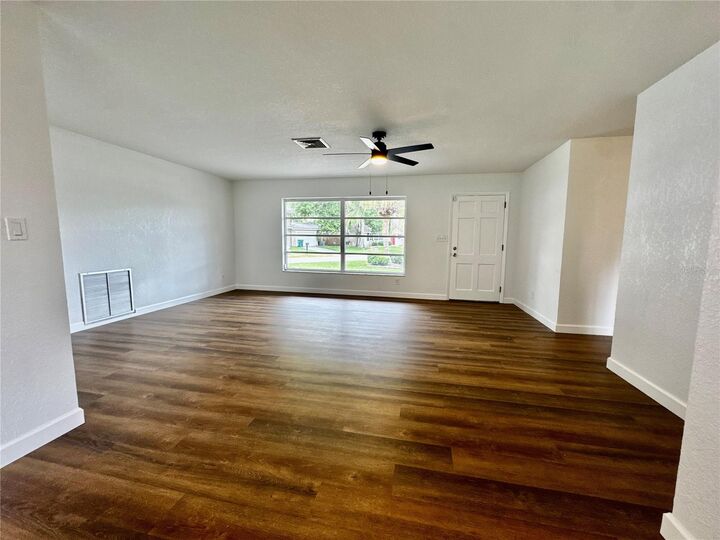 Property Photo:  12620 82nd Terrace  FL 33776 