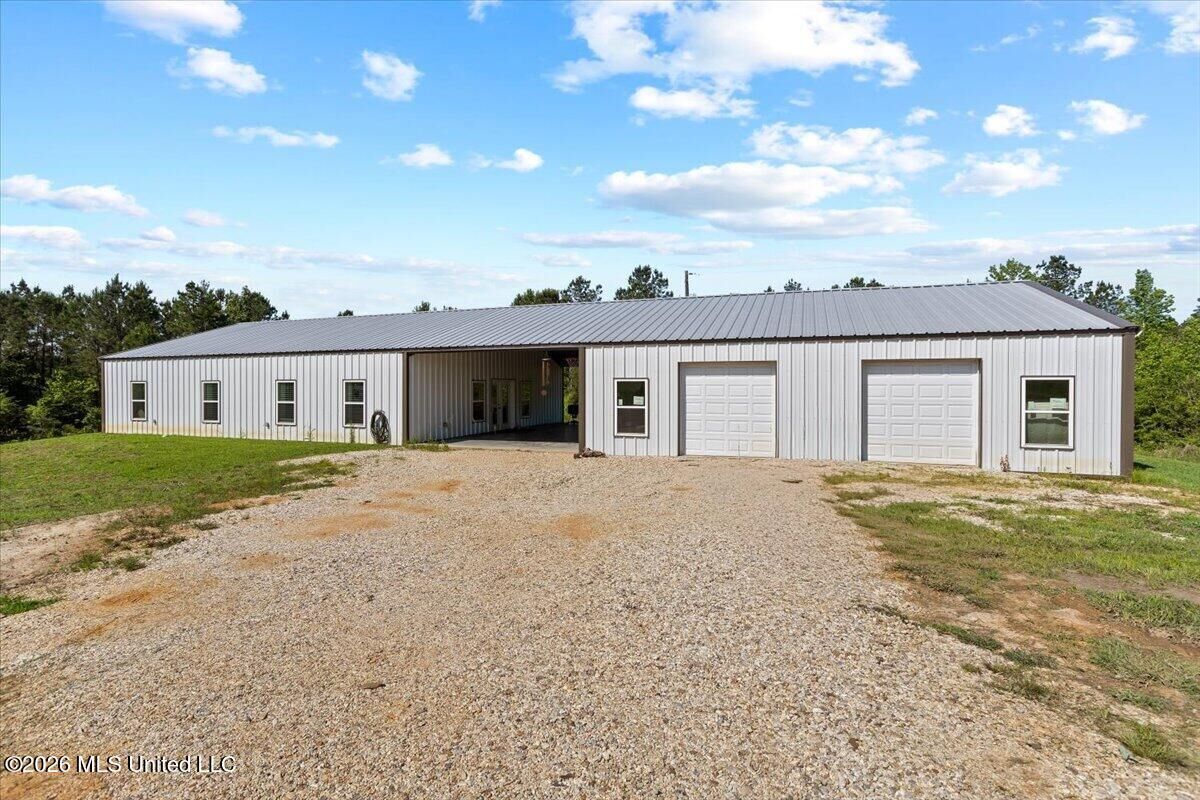 Property Photo: 299 Lott Town Road MS 39402