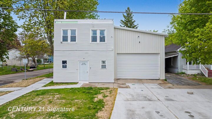 Property Photo:  1300 S Wheeler Street  MI 48602 