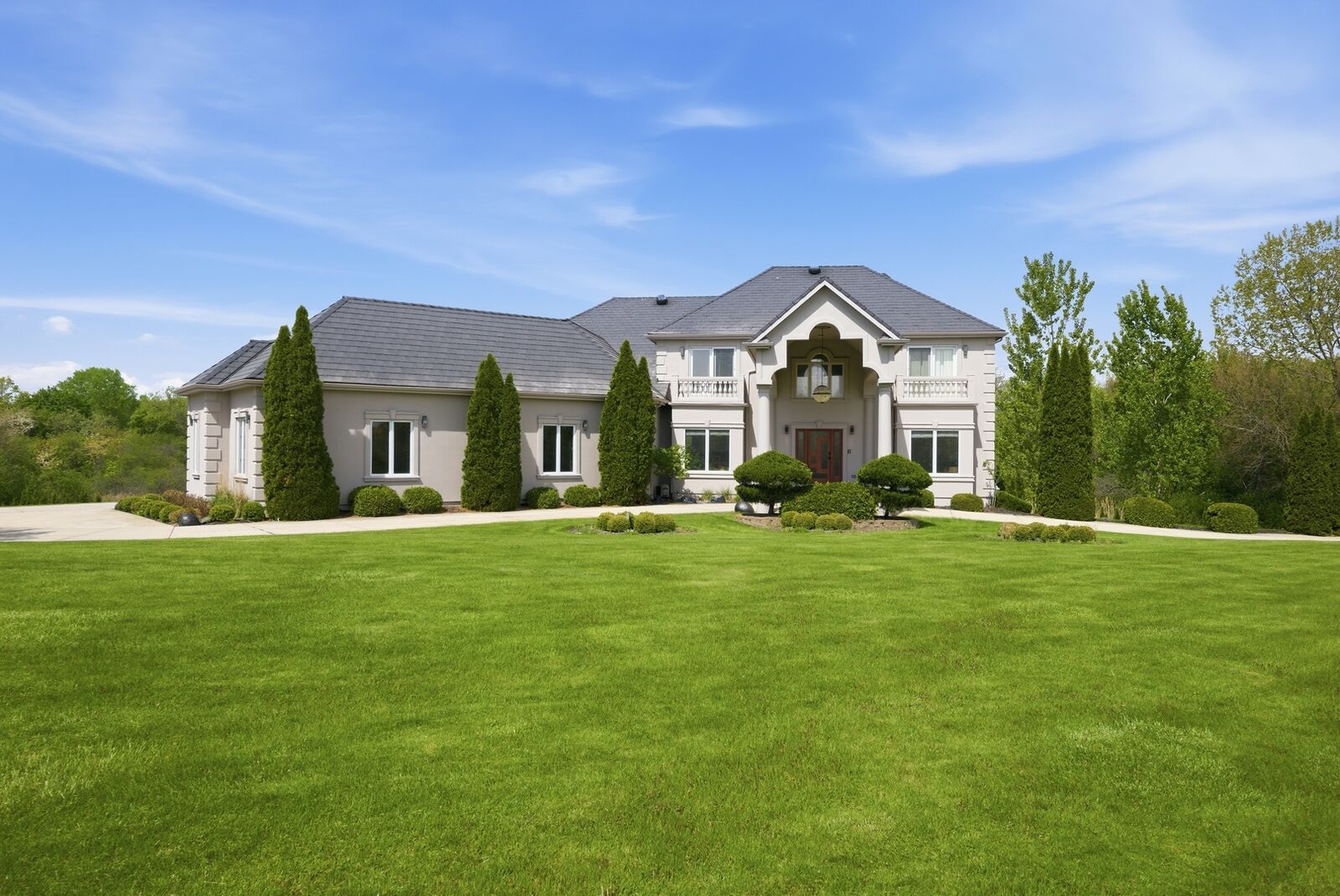 Property Photo:  9 Falcon Lakes Drive  IL 60010 
