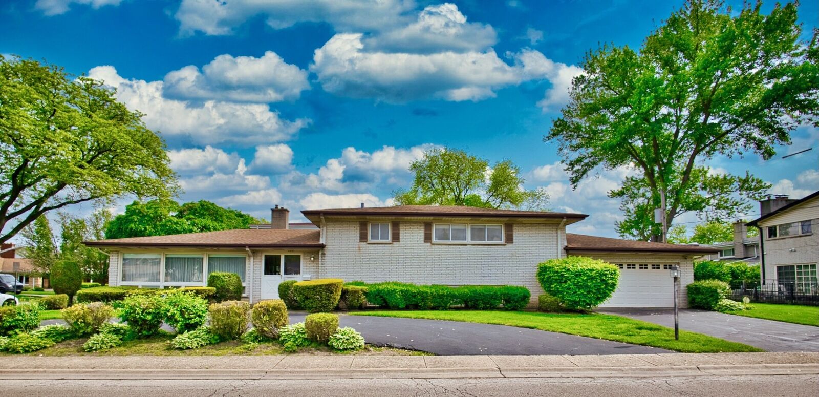Property Photo:  4351 W Chase Avenue  IL 60712 
