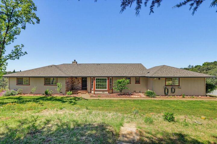 Property Photo:  8422 Memory Lane  CA 95603 
