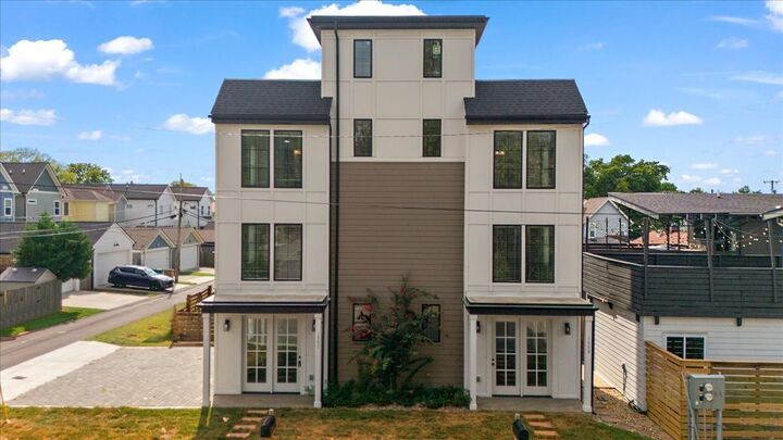 Property Photo:  1507 55th Ave N  TN 37209 
