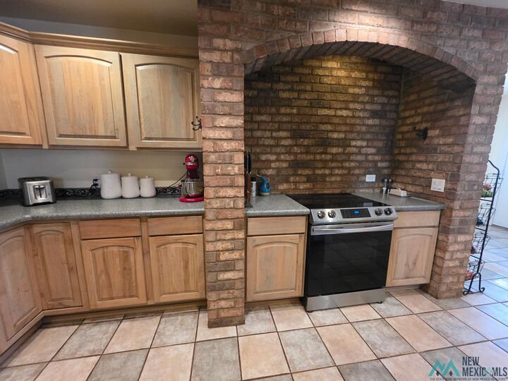Property Photo: 1408 W Orchard Lane NM 88220