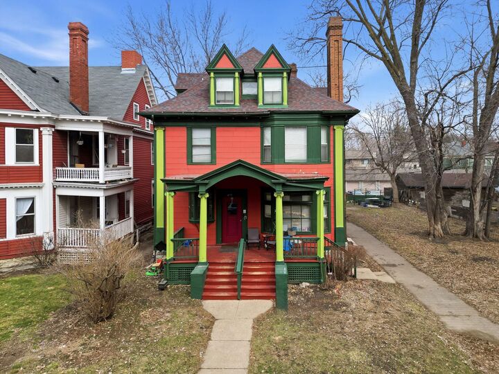 Property Photo:  475 Dayton Avenue  MN 55102 