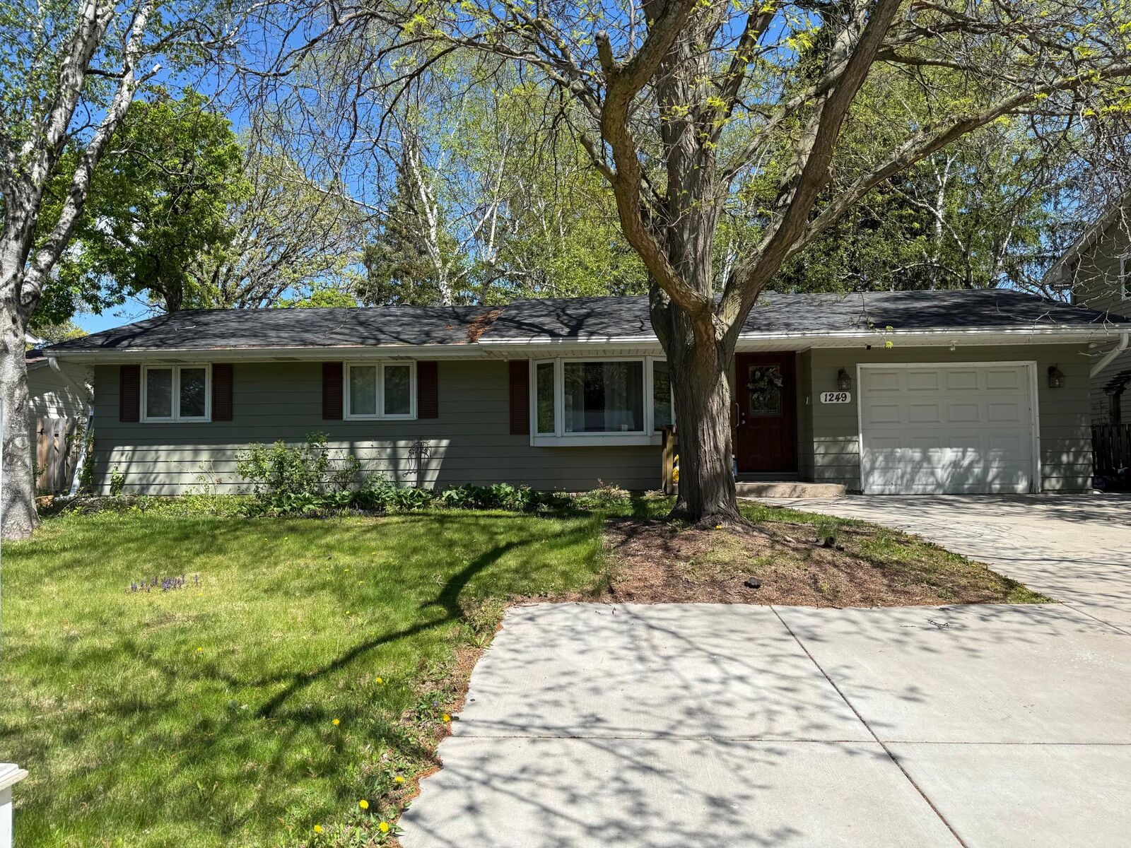 Property Photo:  1249 Pinewood Court  MN 55125 