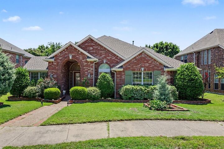 Property Photo: 9895 Carriage Hill Lane TX 75035