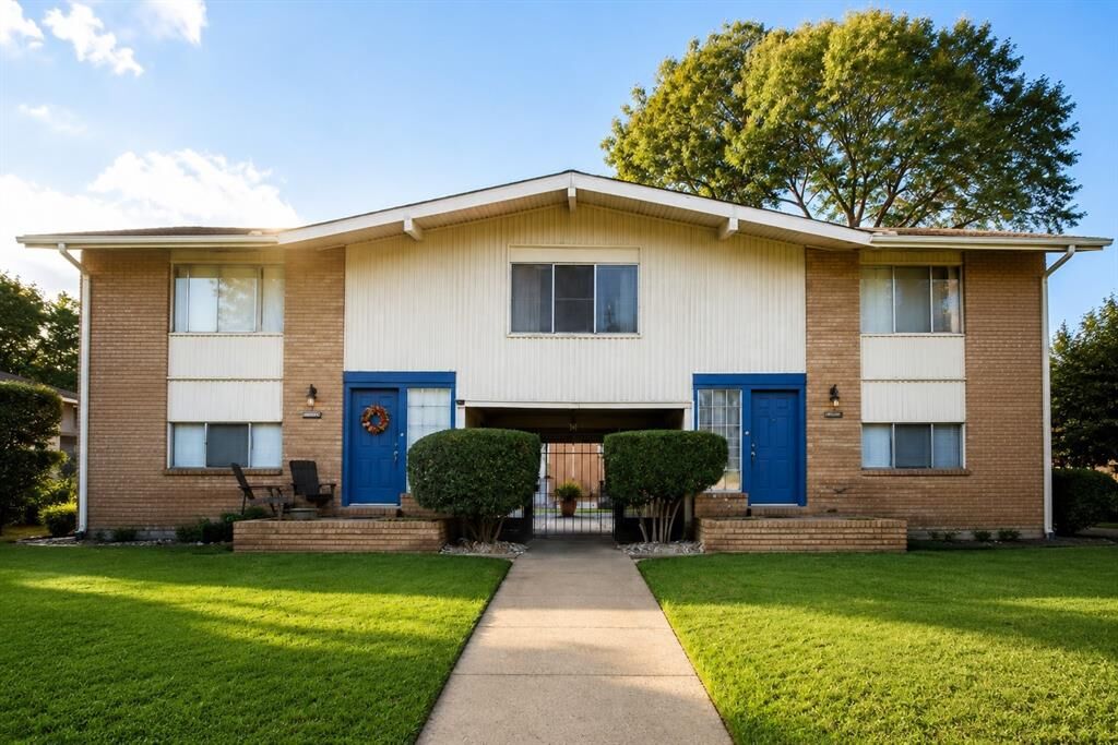 Property Photo:  4011 Cole Avenue 113  TX 75204 