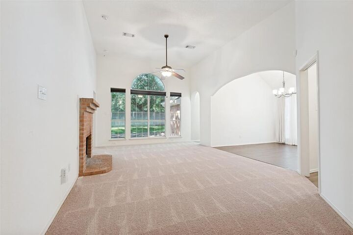 Property Photo: 4712 Mount Hood Road TX 76137