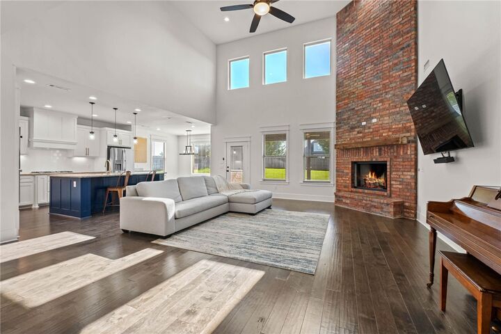Property Photo:  1420 Tuscany Drive  AR 72719 