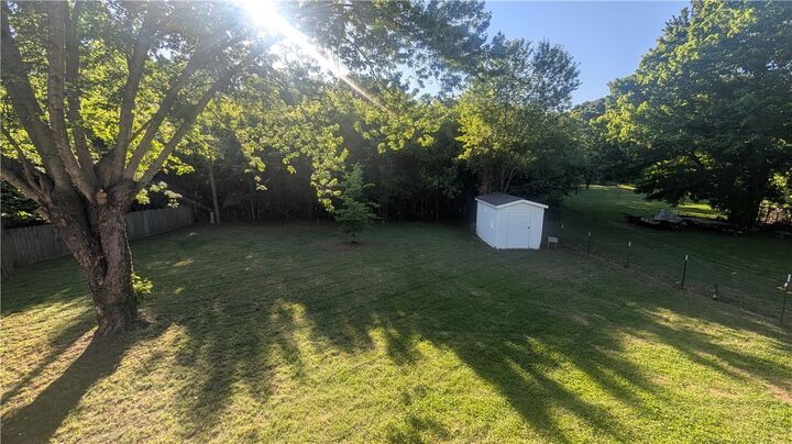 Property Photo: 117 N Cynthia Avenue AR 72730