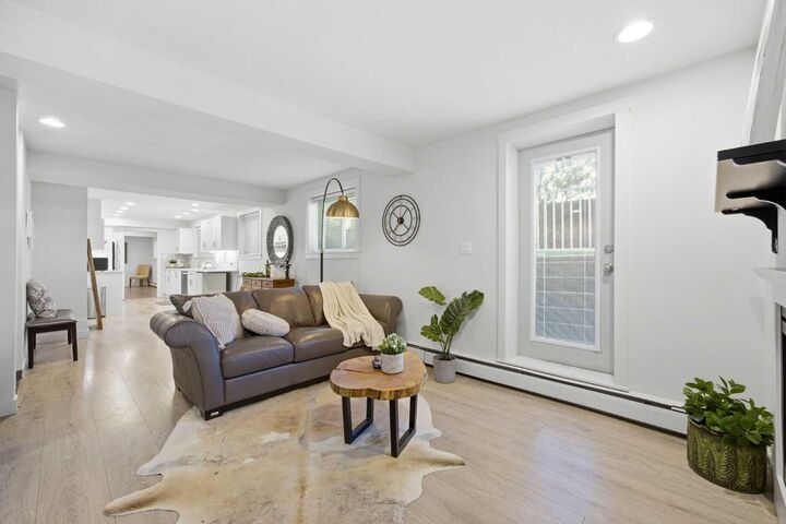 Property Photo:  2221 14 Street SW 101  AB T2T 3T2 