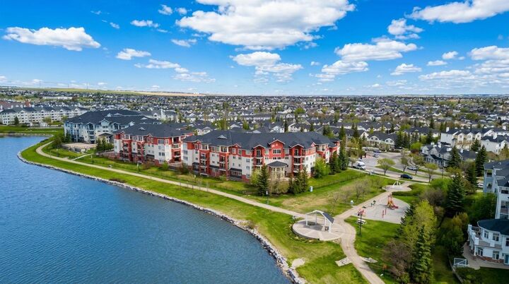 Property Photo:  162 Country Village Circle NE 201  AB T3K 0E6 