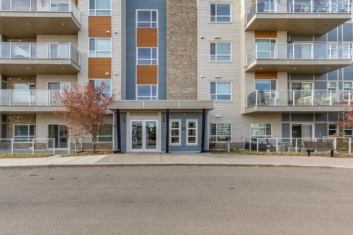 Property Photo:  370 Harvest Hills Common NE 206  AB T3K 2M8 