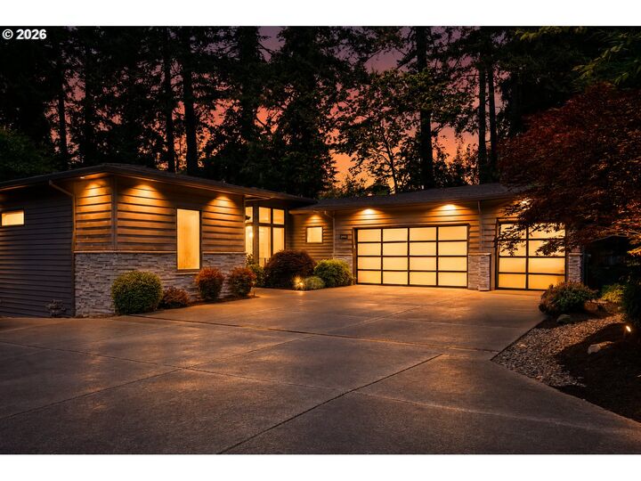 Property Photo:  18965 Pilkington Rd  OR 97035 