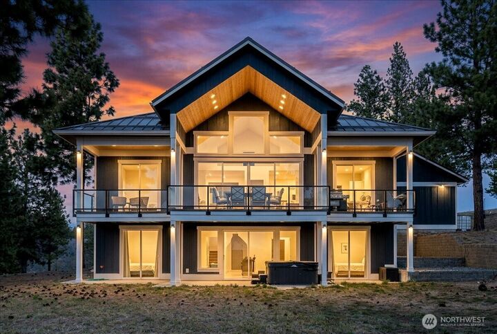 Property Photo:  1114  Blazing Star Lane  WA 98816 