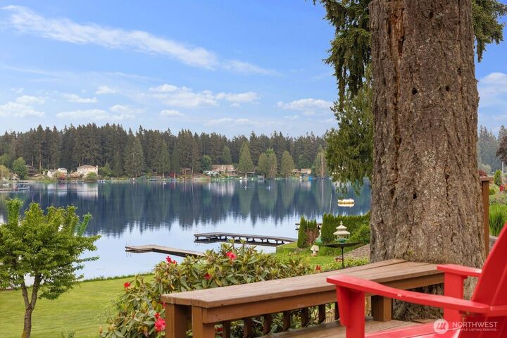 Property Photo: 17800 185th Avenue NE WA 98072