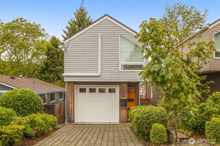 Property Photo:  3928 S Findlay Street  WA 98118 