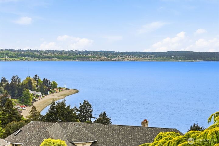 Property Photo:  5578  Broad View Avenue NE  WA 98422 