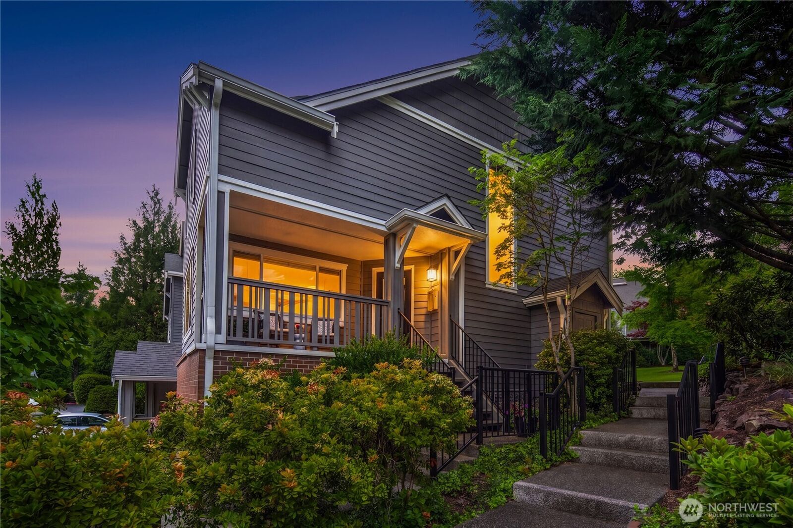 Property Photo:  4126  248th Court SE 80  WA 98029 
