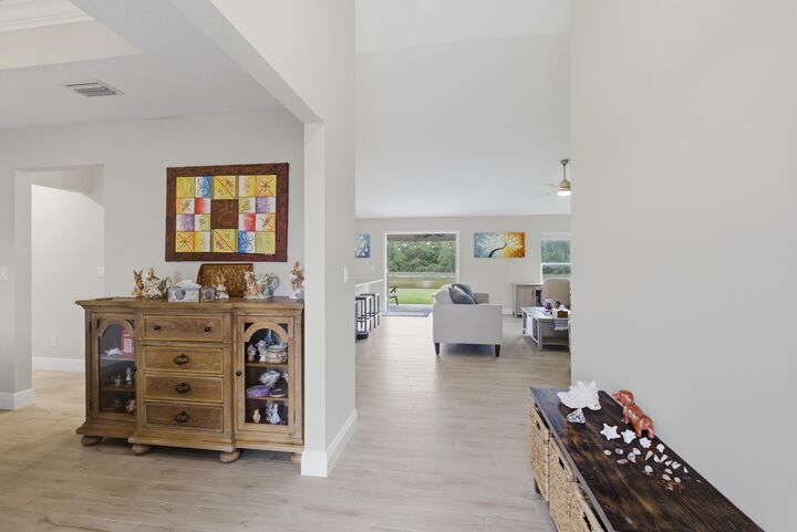 Property Photo:  375 SW Vista Lake Drive  FL 34953 