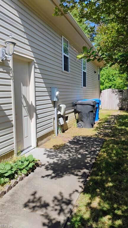 Property Photo:  3821 Boysenberry Ct  VA 23456 