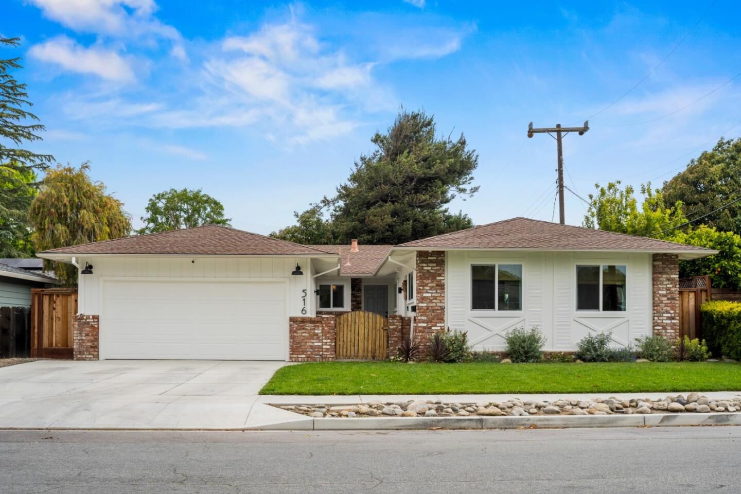 Property Photo:  516 College Drive  CA 93901 