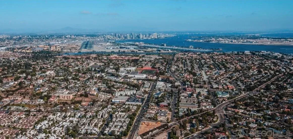 Property Photo:  4363 Rialto St  CA 92107 