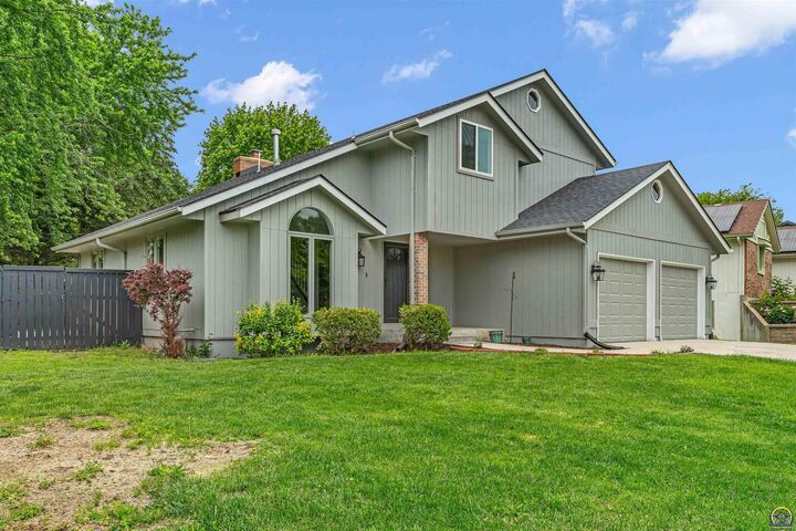 Property Photo:  3939 SW Nottingham Rd  KS 66610 