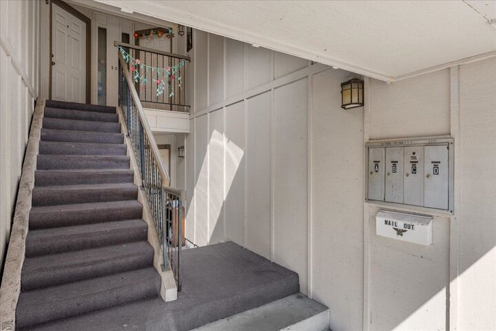 Property Photo: 8737 N Colton St WA 99218