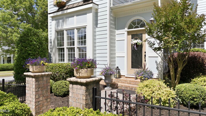 Property Photo:  1612 Green Oaks Parkway  NC 27540 
