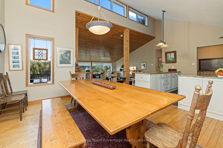 Property Photo: 68 Shebeshekong Road S ON P0G 1G0