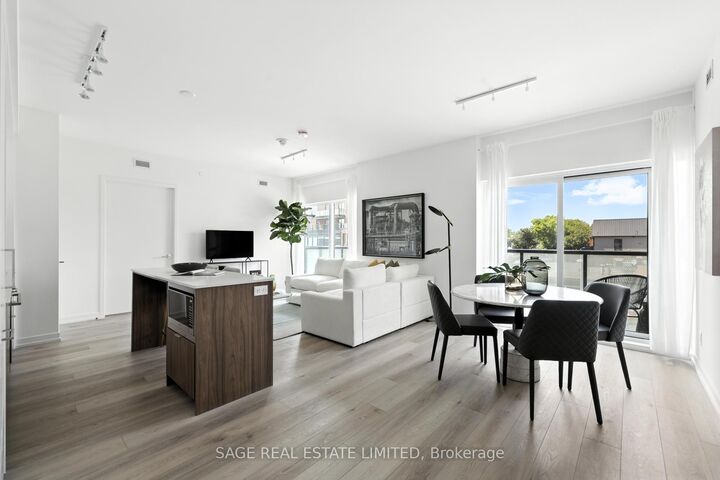Property Photo: 863 St Clair Avenue W 301 ON M6C 1C4