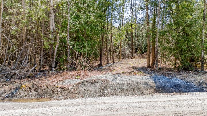 Property Photo: 279 Brown Road ON K7A 4S4