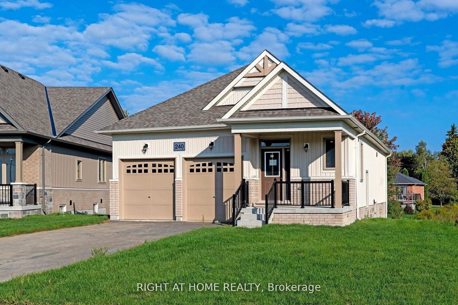 Property Photo: 240 Wilcox Drive ON L0M 1S0