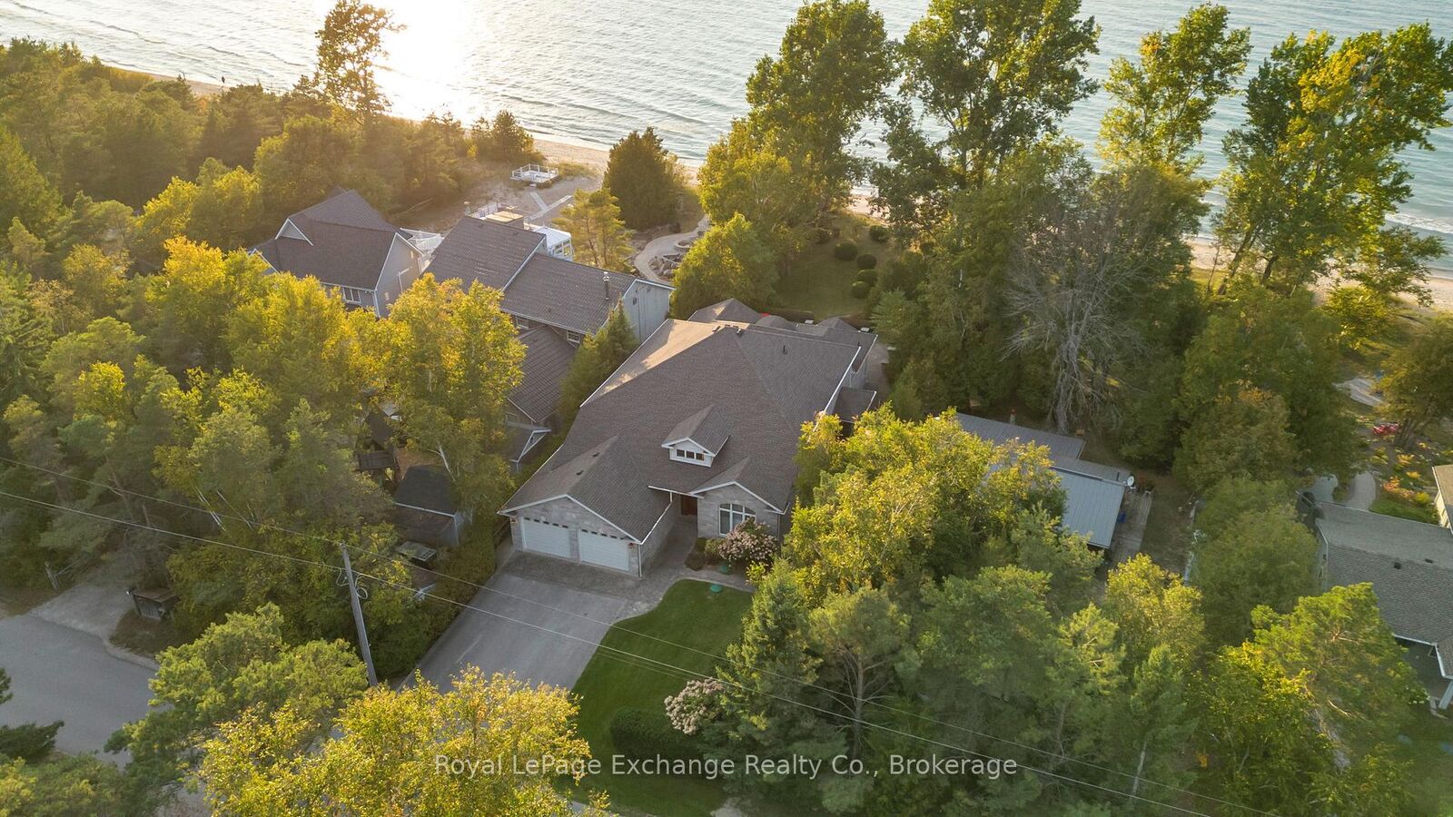 Property Photo: 82 Bell Drive ON N2Z 0B3