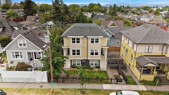 Property Photo: 2214 Cook St BC V8T 3R2