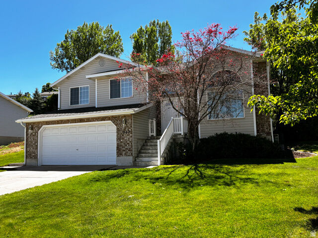 Property Photo:  960 E 3400 N  UT 84040 